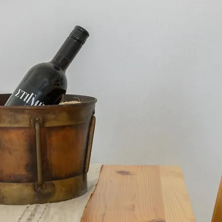 Studio Home Naousa (Paros)
