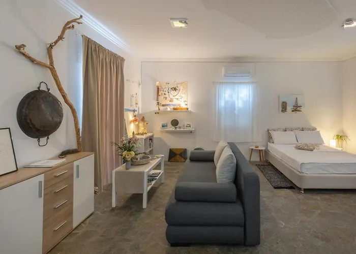 Studio Home Apartment